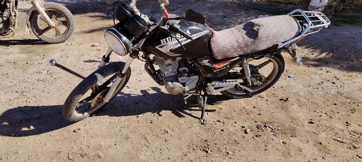 موطر  للبيع هيوشه 2019   للبيع سعر 375 ابي مجال مكاني الفلوجه  سجر ***********
