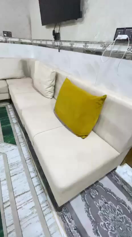 ١٦٠ وبي مجال قليل مكان بياع توصا مو سوكي


**إذا كنت صاحب هذا الإعلان وتريد حذفه لأي سبب، رجاءا أرسل رسالة إلى الدعم الفني**