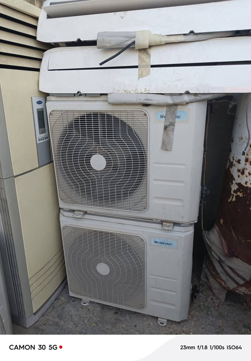 السلام عليكم سبالت كنتوريات 3 طن+ طنين جداري اخوان ابيع هلموجود داخليه وخارجيه فقط
سعر الطنين 175 وبيهن مجال
وسعر ال3 طن 275 وبيهن مجال
مكاني كربلاء المقدسه حي السلام ***********7751843590
