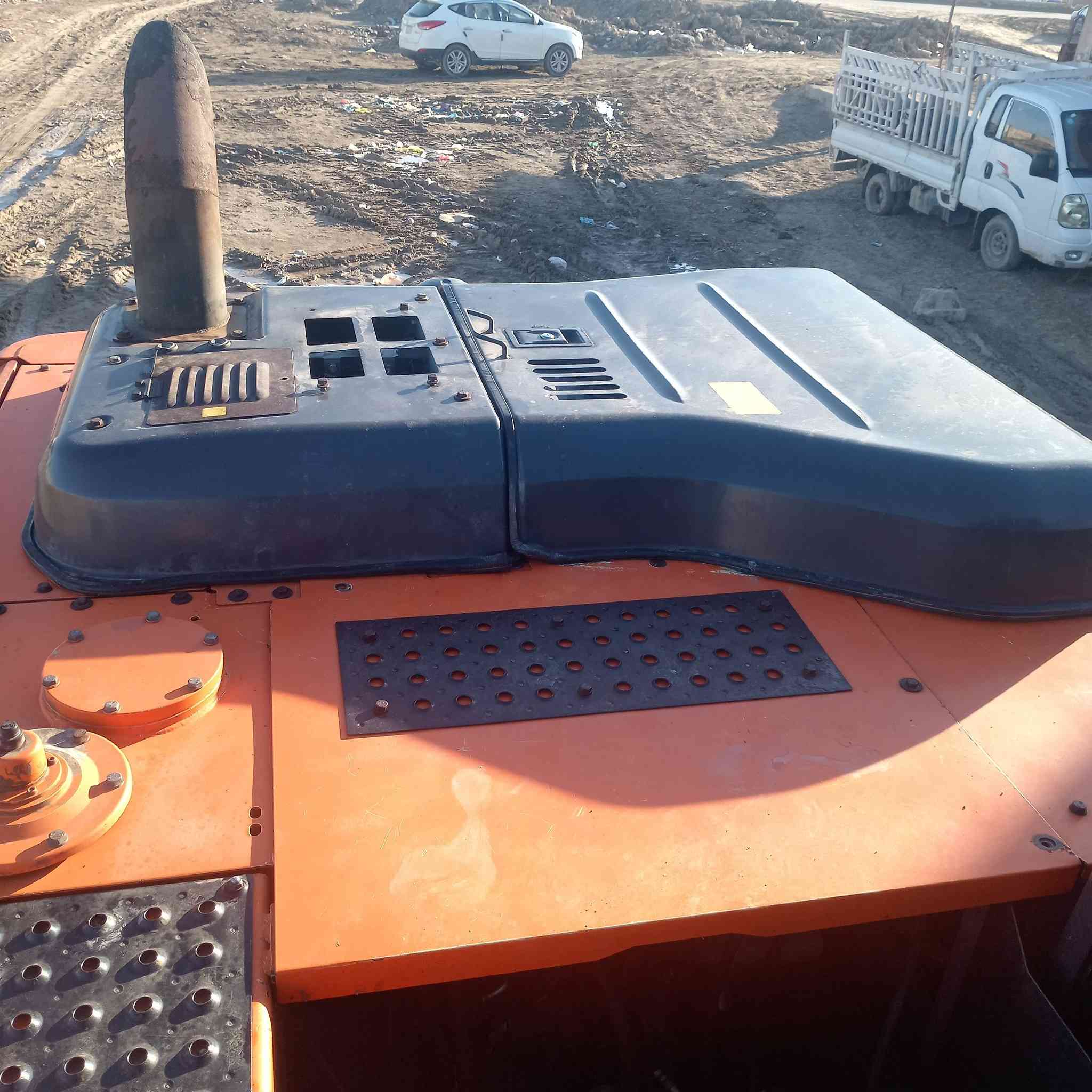 السلام عليكم للبيع حفاره بي فايف ٢٠١٤ كفاله عامه السعر ٦ شدات وبيهه مجال ***********
