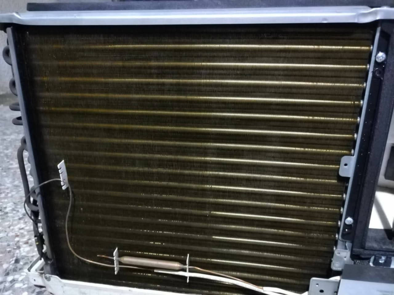 مكيف ماركة توسوت دبل راديتر نحاس  اخو الجديد 2 طن (غاز ⛽ 410) راوتري تبريد ثلج  اقتصادي ماطور تي ثري تدفئه تبريد جهاز راقي مكفول من اي تصليح وعالفحص السعر (350) متوفر توصيل داخل بغداد


**إذا كنت صاحب هذا الإعلان وتريد حذفه لأي سبب، رجاءا أرسل رسالة إلى الدعم الفني**