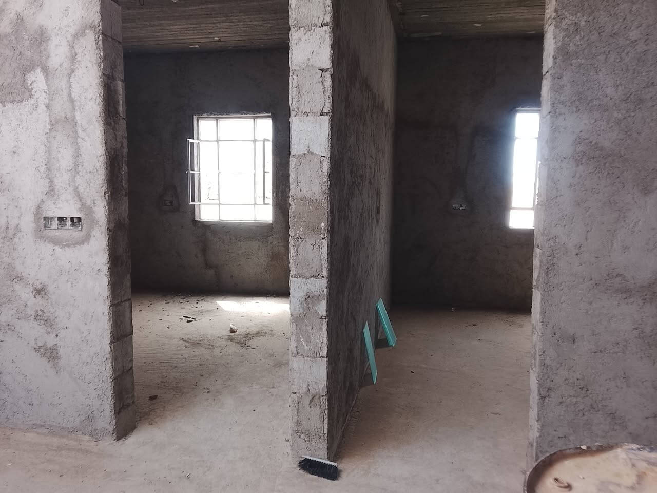 سلام عليكم مشتمل اللبيع المساحه 374 مكلف بلنشر انتصل عل رقم الهاتف *********** العنوان سعده مقابيل سكه الحجر سعر 13 وبي مجال تحياتي للجميع
