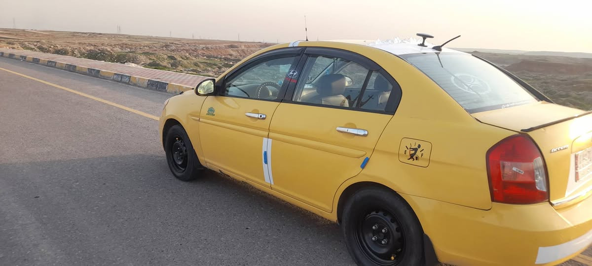 سياره اكسنت كوري موديل ٢٠٠١١ محرك ١٦كير توماتيك  رقم ديالى مشروع وطني سنويه جديده شرط تحويل كابون بنزين منظومه غاز جديد ظرر جاملق اليمين شويه دخل تبريد شغال طخم جديد تايرات جديد ليتات ليت شاشه كامره هيه قرامات مصفره ابيع اروس بسياره خصوصي فقط ترهم مقدمه ولباقي بل شهر يرهم مكان السياره موصل حي فلسطين خابر *********** *********** وتدلل
