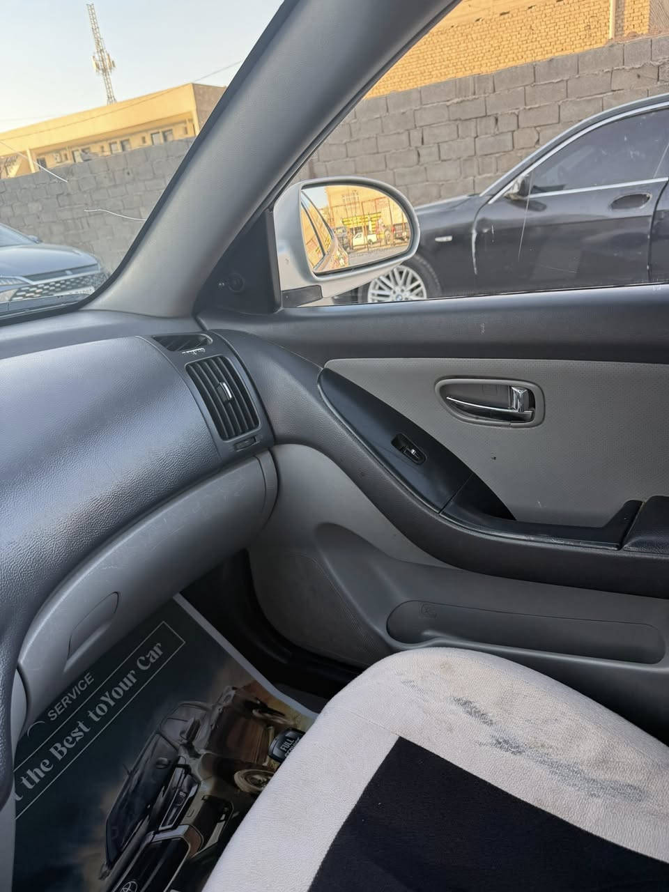 السلام عليكم
النترا ٢٠٠٩ خليجي لون سمائي محرك ١٦٠٠  رقم دهوك 
مواصفات عاديه بيها ملاحظات بالكشر بدون حادث 
سعر ٧٠ ورقه 
للاستفسار الاتصال على 
***********
