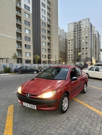 بيجو 206 كير عادي مكينه 1600 كير محرك صدر تاير خير من الله وترايك للبص...