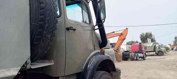 أهلاً وسهلا بكم في معرض الوطن ✨
معرض_الوطن_البيع_وشراء_المعدات_ثقيله🚛🚜🏗
للبيع 👌🏻
اقجم موديل 85👍🏻
قماره بلاديه بيها صبغ بجم ☑️
شاصي بلادي مكفول 💁🏻‍♂️
مكينه 55عادي مكفوله💁🏻‍♂️
كير 111 مكفوله 💁🏻‍♂️
مجموعه GF قيطان ❕
تخم تاير ⬅️
بدي هاوزر تفصال جديد ⬅️🏗

معرضنا يوفر لكم سيارات مرسيدس الأقجم بأفضل☑️ الأسعار وأسهل خطط التمويل.👍🏼
​ميزات المعرض💁🏻‍♂️

​✅ ضمان شامل لراحة بالكم.✍️

✅حراسه علا مدار 24ساعه 🕕👮🏻‍♂️
 الموعد: [ مواعيد العمل ال7صباحآ_9مساء]
***********📞📲

***********📞📲

***********📞📲
