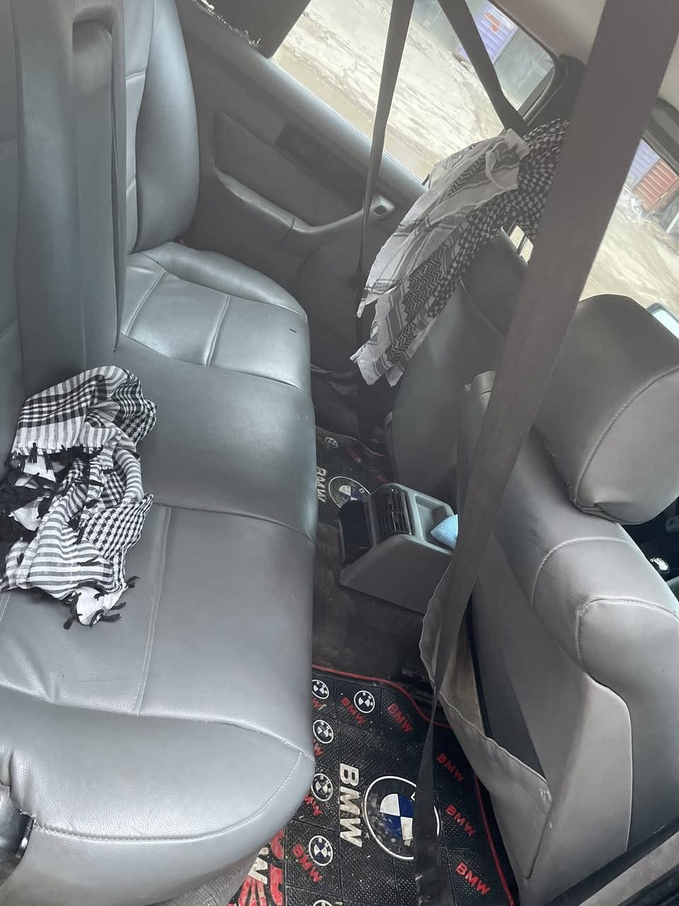 بۆ فرۆشتن BMW مۆدیل ١٩٩٠  ٥٢٠ گێڕ عادی سیارەکە تاقانیە لە جوانیو لە قوەتا بێ دەعموو لێدراو بیلاد ٥٢٠ مەکینەی لۆکە سەر ف بوخار لێچون بەشەرت گێڕ مەکینە ئەکسل بەشەرت کاربایتی بەشەرت بەزین زۆر کەم دەخوا عام بۆیاخ بۆ جوانی بێ مەعجون بێ لیدراو ڕەقەم هەولێرە ساحێب سەنەوی لە سلیمانیە تەحویل وەکالە خەرامەی ٢ گەڵاو نیوی تیایە دوای مەعامەلە دەگەڕێتەوە سەیارەکە دینار مەسرەفی نیە 

***********
*********** واتسئەرپ فایبەر
