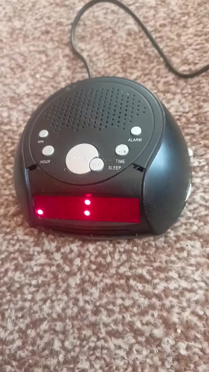 راديو صناعه يابانيه يشتغل كهرباء وعل بطاريه مثل ما موضح بالصور نضيف وشغال سعره 15 الف ويه التوصيل


**إذا كنت صاحب هذا الإعلان وتريد حذفه لأي سبب، رجاءا أرسل رسالة إلى الدعم الفني**