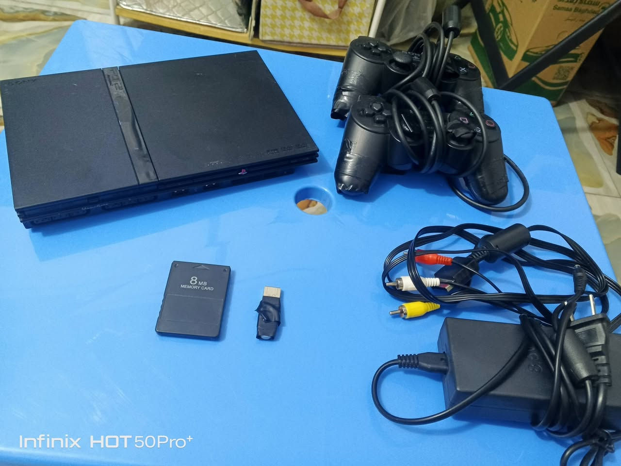 ‏سلام عليكم / بلي 4 مهكر كامل ملحقات لوك ستيكر ما مفتوح  نضافه ٩٩٪  وغراض كله جديد سعر ١٩٥ بس +
‏
‏اكس بوكس ون اكس لوك ستيكر ما مفتوح  مع جوستك وكامل ملحقات نضافه ٩٩٪ سعر ١٨٥ الف ++
‏
‏بلي ستيشن ٢ سلم  كامل ملحقات جوستكات ثنين وبي ٩٠ لعبه بل فلاش سعر ٣٠ الف فقط 
‏(مكاني النجف الاشرف رقمي ***********)
