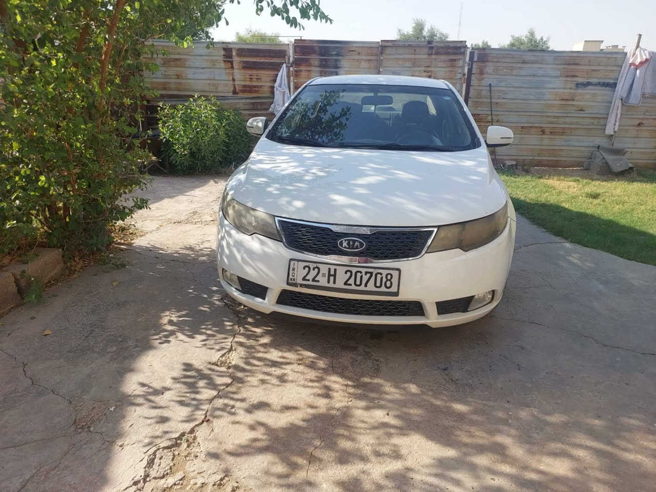 السلام عليكم البيع سيراتو موديل ٢٠١٢ رقم اربيل بسمي محرك 1600 كير محرك كفاله بيها صبغ باب خلف السايق رش بدون ضربه مواصفات حساسات خلفي اشاير بل مري تحكمات ستيرن شفتات تدفئه تبريد بيانو لمس ثلج  السعر ١٠٥ مكاني بغداد ابو غريب ***********
