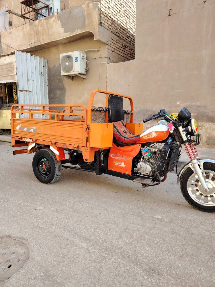 السلام عليكم ستوته ليفان للبيع مديل 21 مكان العماره ابو رمانه ستوته جديده كلش مامتعوبه ***********
