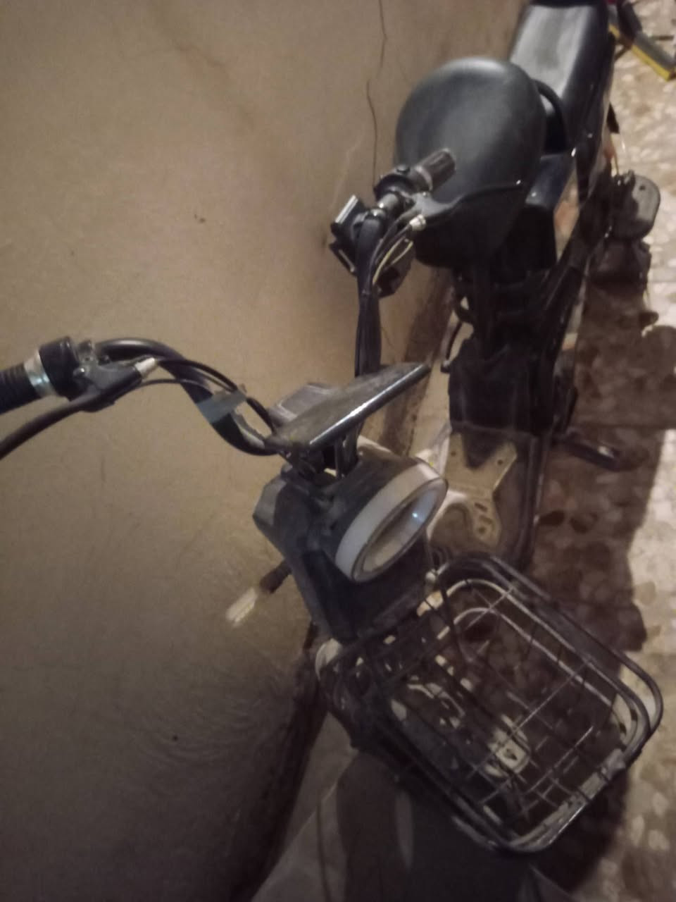 بايسكل شحن نظيف وكل نقص مابي للبيع


**إذا كنت صاحب هذا الإعلان وتريد حذفه لأي سبب، رجاءا أرسل رسالة إلى الدعم الفني**