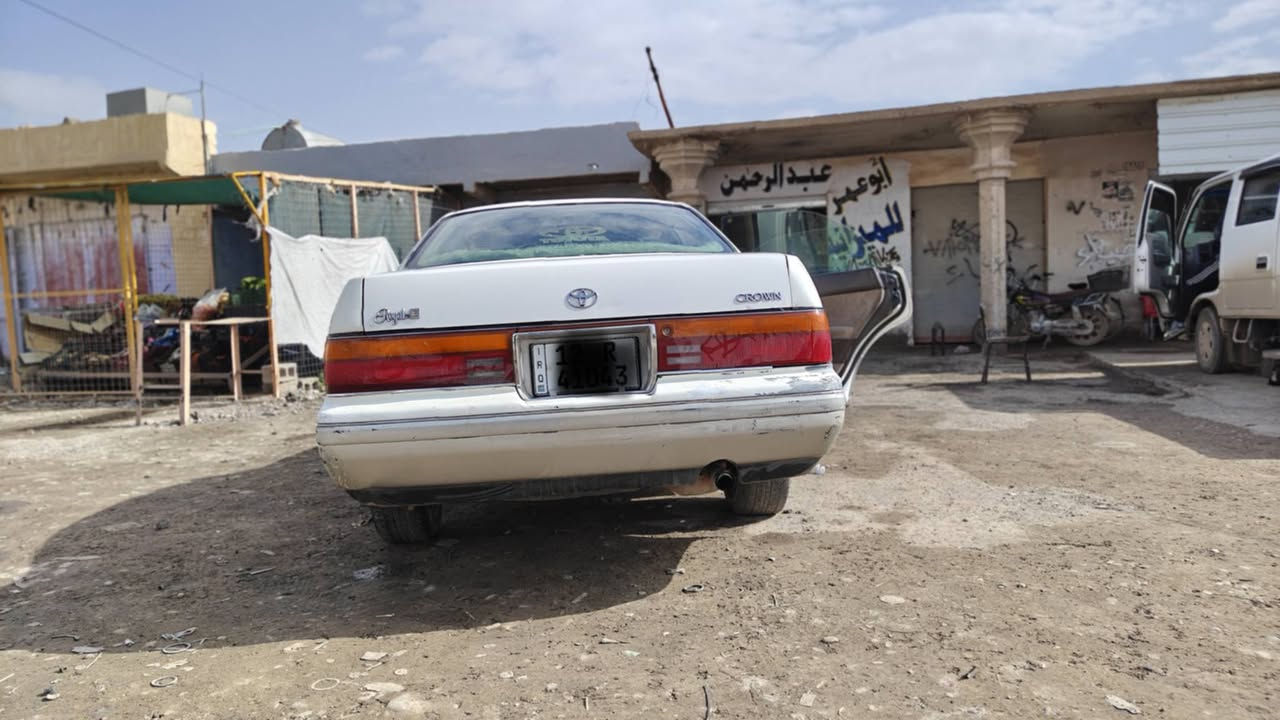 السلام عليكم مكلف بل نشر بطه للبيع گير محرك نظاف تدفئا تبريد صدر تايرات باتري جدد ملاحظة مگصوص فوگ جوه رقم نكليزي بسمي شرط التحويل
السعر 50 وبيها مجال.   ***********
