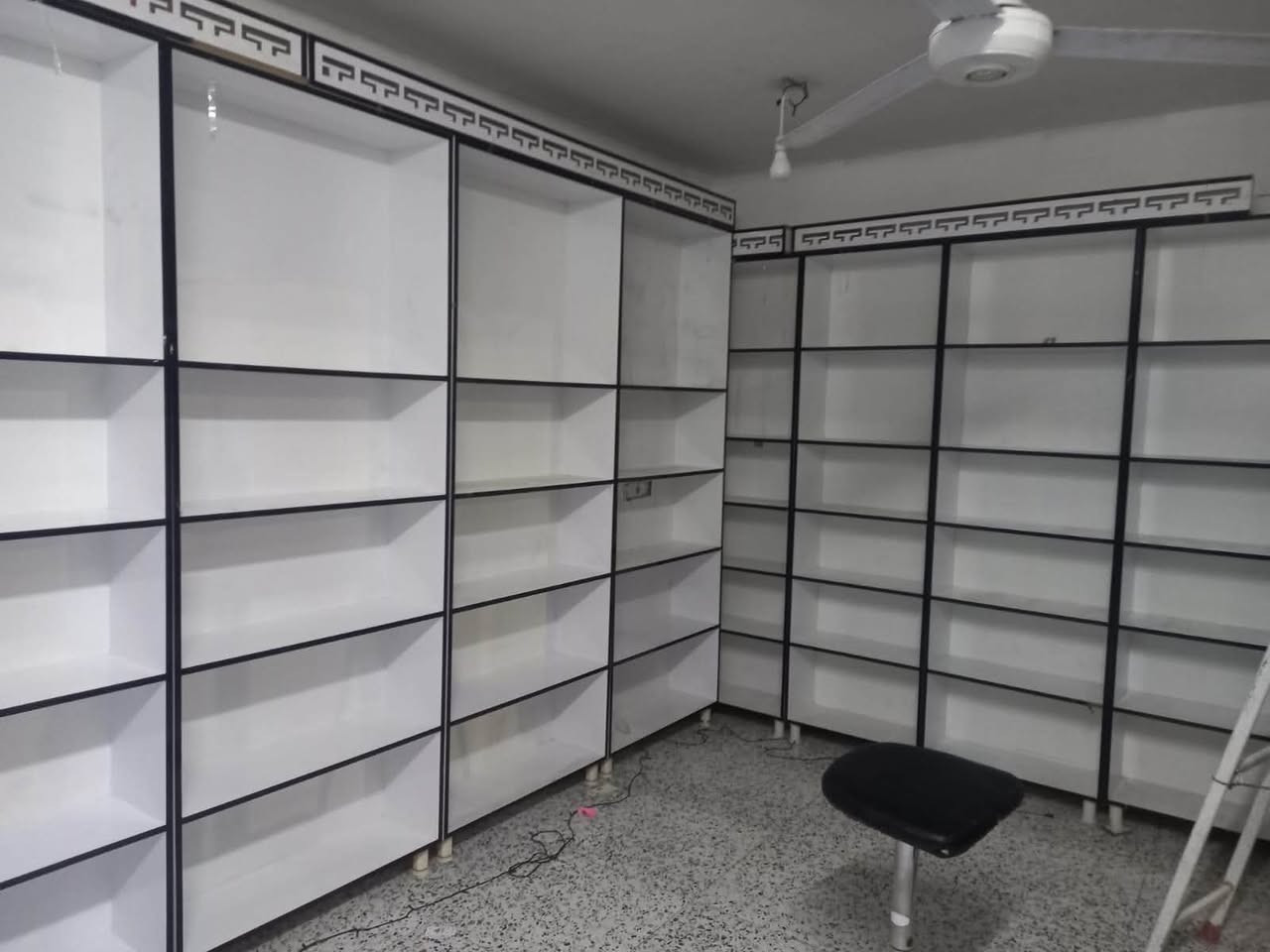 جديد مستعمل قليل الارتفاع  2.250 ×90×30
سعر الرف 70  واذا كميه بيه مجال 15 رف 
صيدليه أسواق محل بضاعات


**إذا كنت صاحب هذا الإعلان وتريد حذفه لأي سبب، رجاءا أرسل رسالة إلى الدعم الفني**
