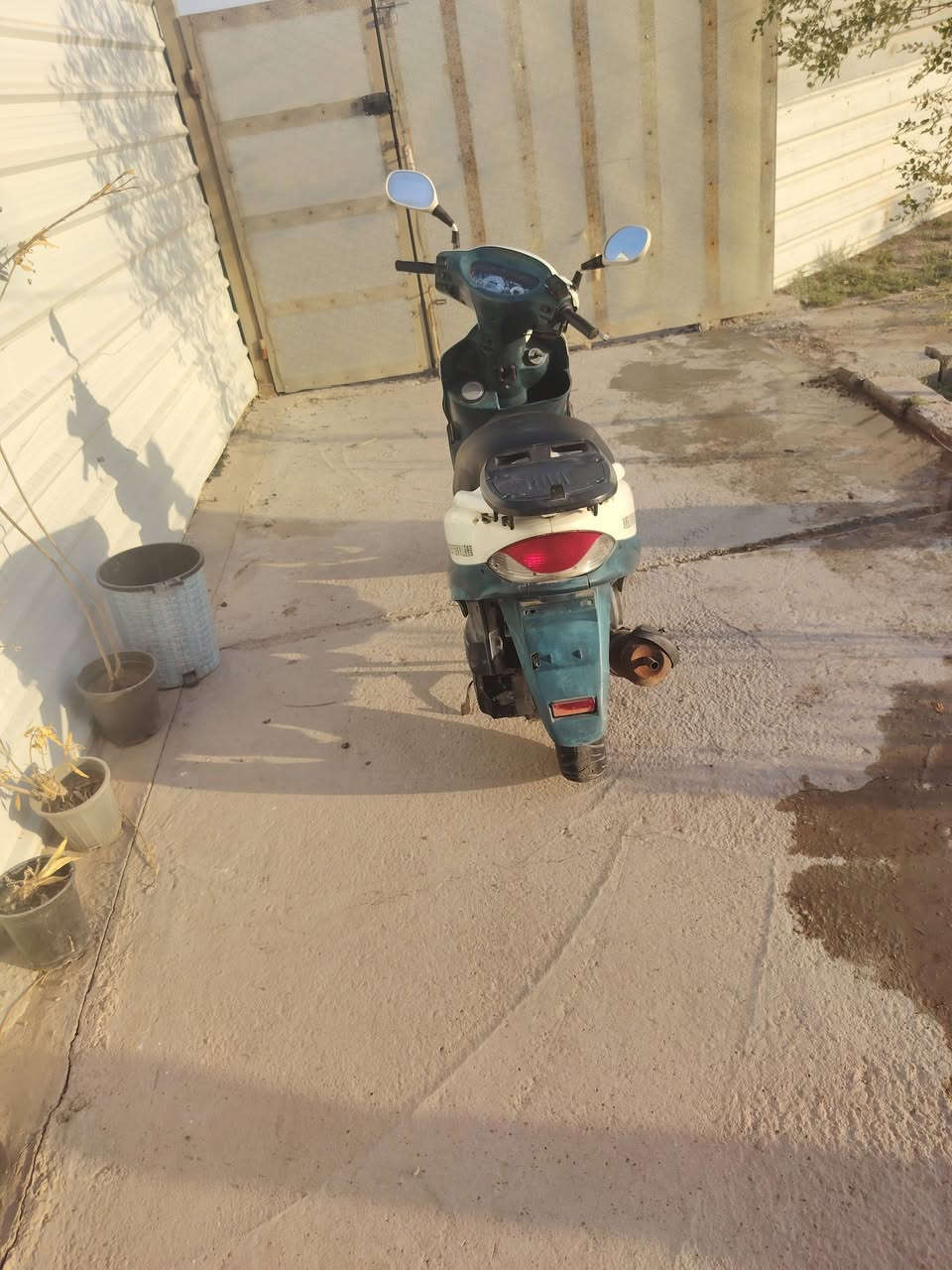 سلام وعليكم
من رخصت صاحب الكروب
دراجه كامكو مكفوله مافتوح برغي بيهه
مكان بغداد الشعله السلاميات
استفسار ***********
