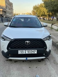 كورلا كروس  ٢٠٢٤ ماشية ١٩،٠٠٠ كم المواصفات  رادار -تحديد مسار تحكم ستي...