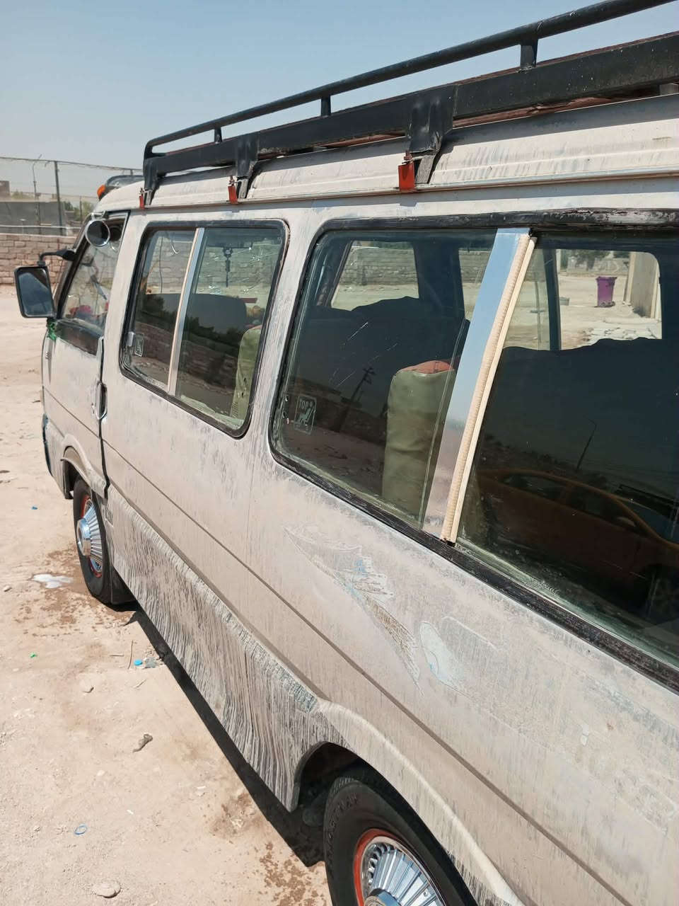 البيع بس خابر وتدلل
***********
