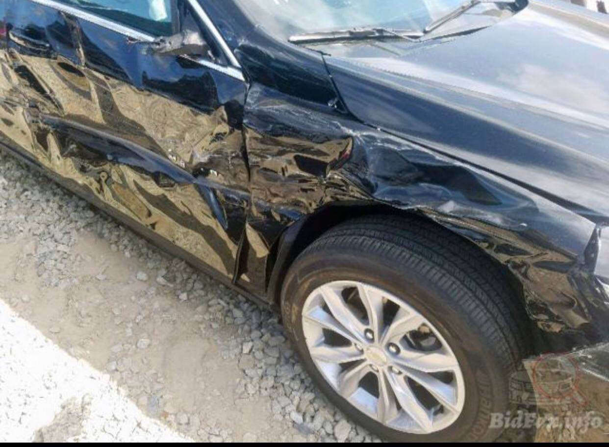 ماليبو موديل٢٠١٩
مواصفات Lt تجي فول عداً الفتحة
١-بصمة تشغيل
٢-بصمة ابواب وصندوق
٣-تشغيل عن بعد
٤-اتو ستوب توقف ذاتي
٥-تحديد مسار 
٦/مثبت سرعه
٧-كامير اصلية
٨-شاشه اصلية
٩-تبريد قطعتين
١٠-تبريد مناخي
١١-داخل جلد
١٢-ويل كب ١٧
١٣-رقم ١٦ دولي جديد بأسمي حره تحويل مضمون
١٤-سنوية جديدة ل٣٠
١٥-محرك وكير كفالة
١٦-حادث جانبي يعني انسى شيء اسمه حماوه بجم كبس 
١٧-مكانها الديوانية
١٨-للبيع او مراوس بسيارة عالية مع الفرق ديوانية, القادسية


**إذا كنت صاحب هذا الإعلان وتريد حذفه لأي سبب، رجاءا أرسل رسالة إلى الدعم الفني**