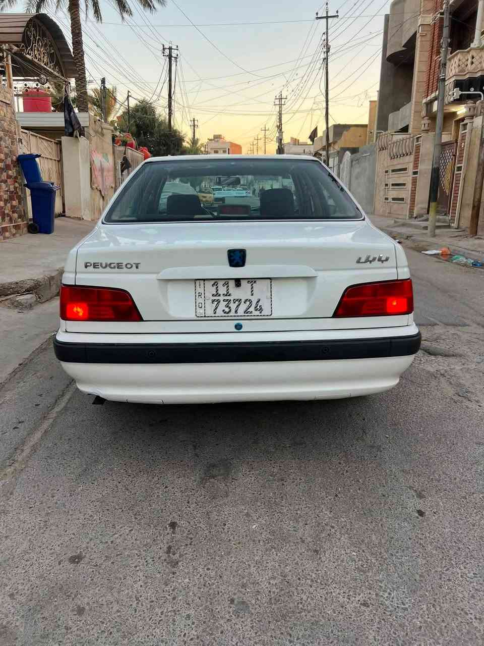 ‏سلام عليكم
‏بيجو بارص 2018 رقم بغداد

‏سنوية جديدة رقم انگليزي صدر جديد تخم تاير جديد تبريد ثلج شاشة سيارة تعجب شراي

‏مكان السيارة بغداد

***********
