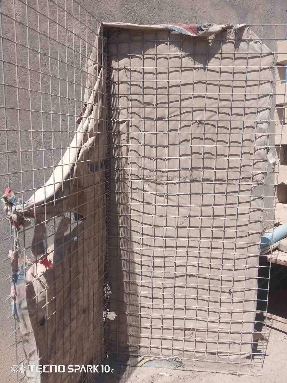 بي ار سي الجيش الامريكي 12 قطعه للبيع الطول 2 متر والعرض 1 متر اسيجه حدائق او اقفاص دجاج او سقوف او جرابي السعر خاص ***********
