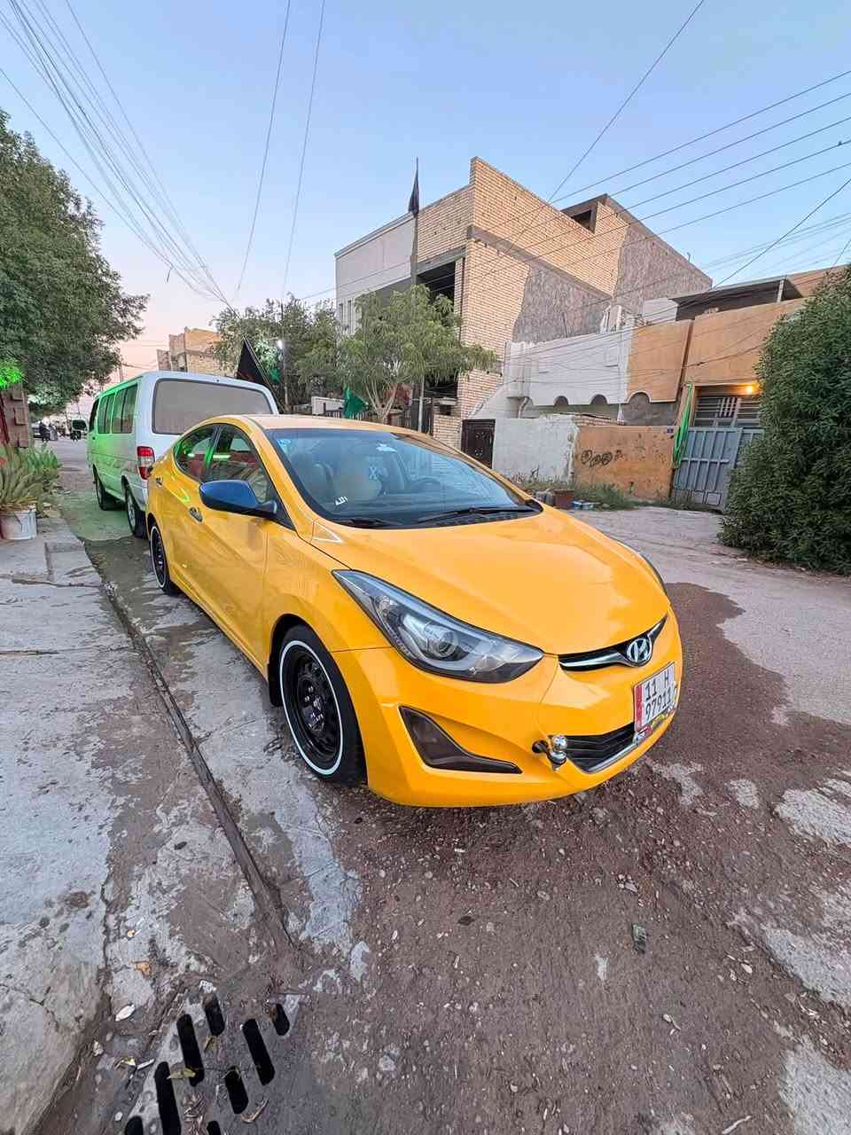 سلام عليك لاتنره 15 سياره جاهزه مجهزه مناقصه شي سياره ليبل واحد حادثه فقط دعاميه اماميه مكاني بياع المعالف سعر 105وبيه مجال رقمي ***********
