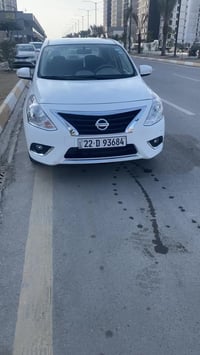 نيسان سني ٢٤ بيها بارد فقط بالقبق جنطه الحوض مكفول بس قبق جنطه. سياره ...