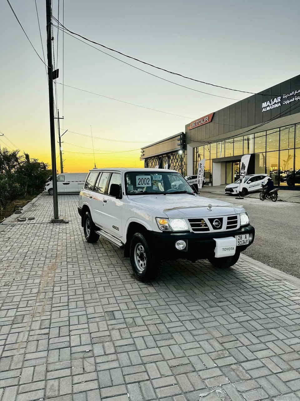 سلام عليكم ورحمة الله وبركاته نيسان باترول  رقم نجف دولي سياره اهليه مو حكوميه مداور ثاني يوم سياره جديده معنه الكلمه مديل 2002 ماشيه 250حقيقي كفاله عامه من ضربه او كلبه اوتجيه فقط صبغات بيه الجماليه وبدون داخل شرط ولا تبديل سعوديه🇸🇦 محرك وكير شرط زيرو ترايك وين ما يعجبك    فورويل شغال دبل تانكي مكينه 6سلندر 4500 تابوت المرغوب سياره مال جناي سبعه راكب منضومه زنون جديده كهربائيات عامه شغاله الاستفسار على رقم ‭0773 721 4354‬                       ملاحضه /سعر 98وبيه مجال بسيط                                 تبريد شرط ثلج ❄️ وتفئه شغال سياره جاهزه من كل نواحي
