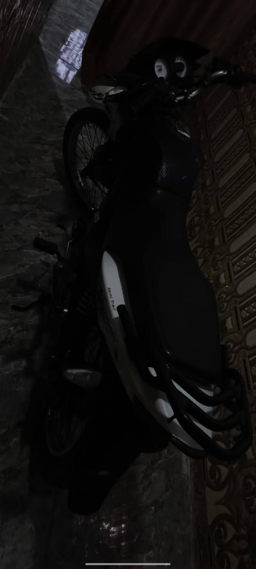 TVS أوراق بصمه تشغيل عن بعد نضافه المكينه 90المكينه ما شيه 1400  السعر مليون و200الف دينار  للتواصل فقط واتساب ***********
