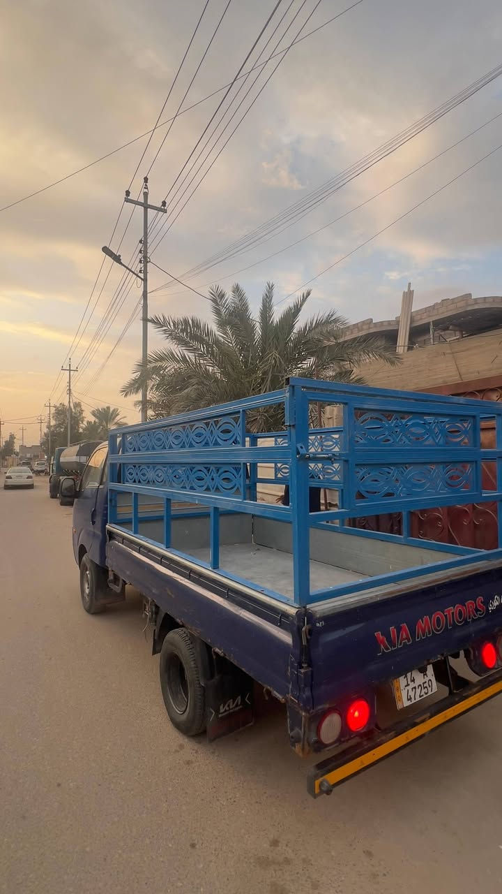 سلام عليكم كيه بنكو مديل 2011 حره مكينه مسكر سبلاين كير حداديه سياره ما ناقصها شي بس التبريد يرادله عاز رقم نكليزي سعر 110 وبيها مجال ***********
