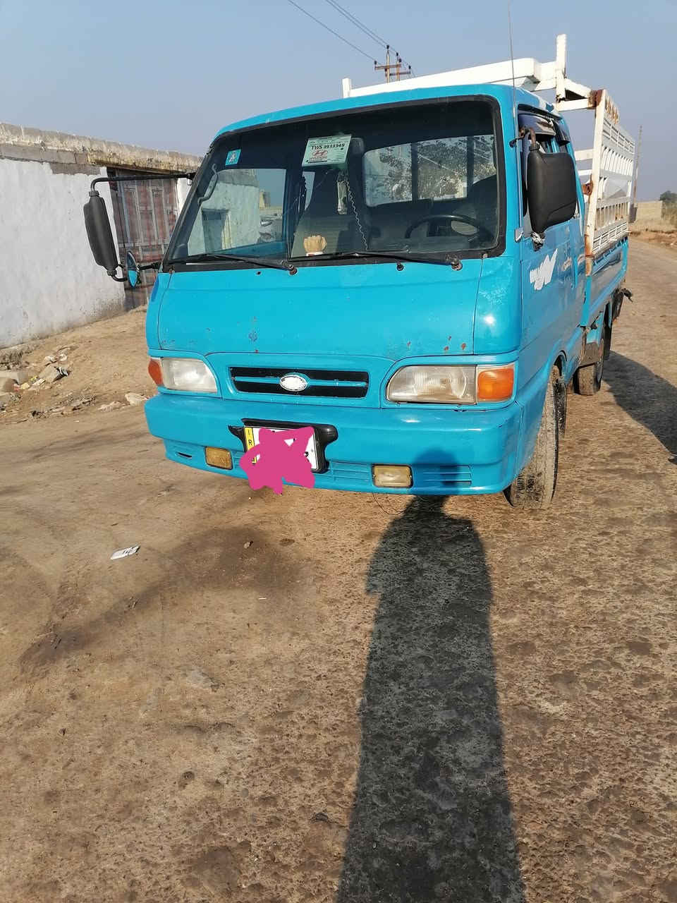 كيا بنگو نظيفة موديل ١٩٩٥/ مكفولة كفالة عامة / الرقم بغداد انگليزي / المدوار ثاني يوم / المكان المثنى / السعر ٦٧ وبيه مجال التواصل على هذا الرقم***********
