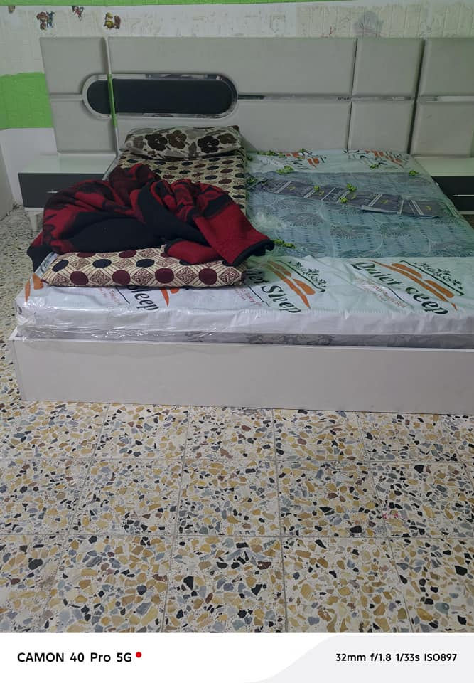 سلام عليكم 
غرفه تركي جديده بعدني مانايم عليها تتكون من خمس قطع 
سبب البيع ما عجبت المره 😅 اشتريتها 780
رايدها 600 دوشك هديه للاستفسار ***********
مكاني كربلاء
