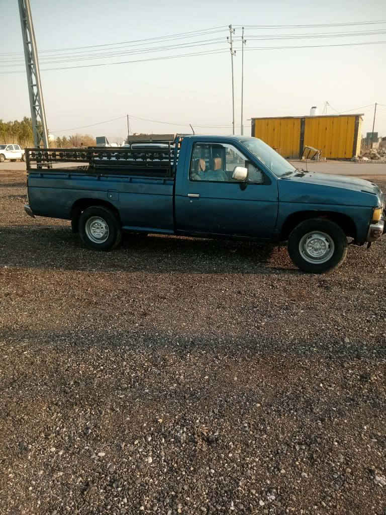 بيكي نيسان موديل 1995
مصبوغه جماليه بدون ضربه سنوية جديده ماساقطه مكينه جديده مامفتوحه كير جديد اكسل جديد حداديه بدون نقص شرط التحويل السعر 35 بي مجال قليل المكان الناصريه 
للاستفسار اتصل بالرقم غير متواجد على الفيس 
***********
