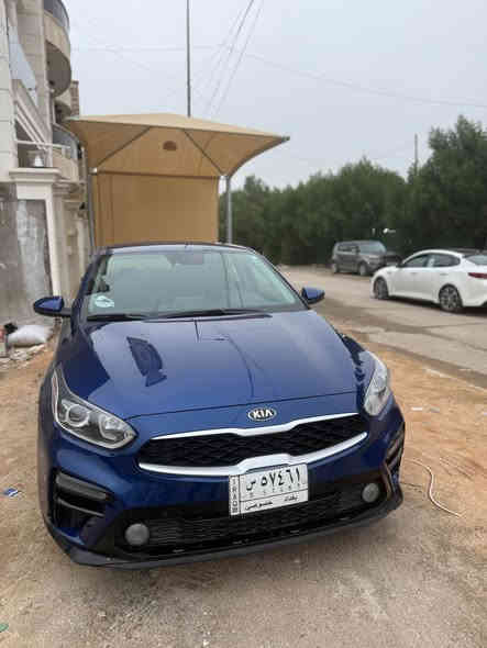 للبيع فورتي 
موديل2021
صبغ دعامية خلفية فقط 
وبيها بارد ب صندوك 
بدون يرباك
سيارة جديدة بدون اي نقص 
مكينة كير كفالة
صور حادث وسونار ب منشور 
تحويل مباشر 
سعر147ورقة وبي مجال قليل 
الاتصال***********
مكاني بغداد حي قادسية بغداد
