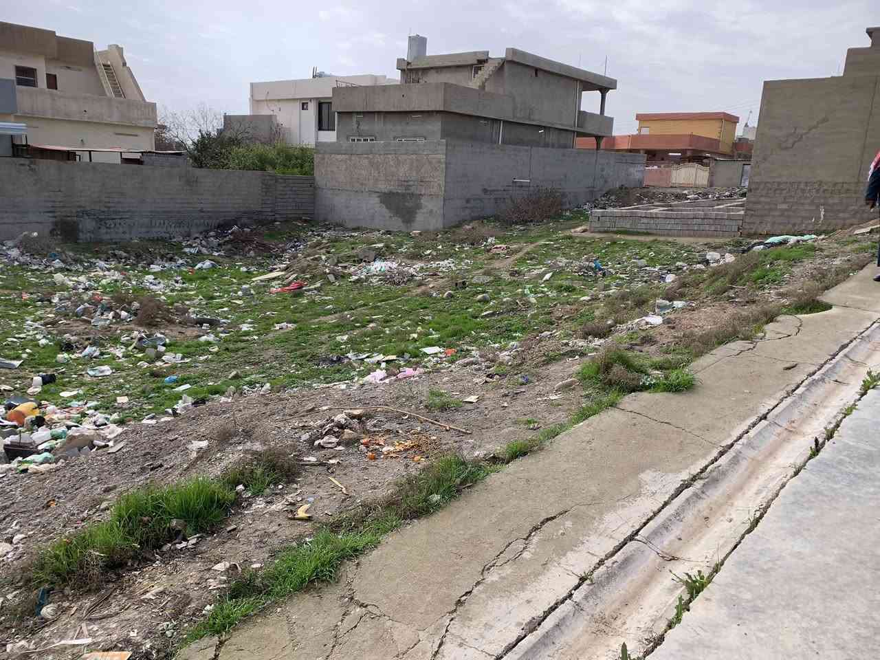 قطعة ارض للبيع في حي التآخي قريب من مدرسة حر بن رياح خدامات واصل كامل سعر مناسب للشراي اتصال على ***********
