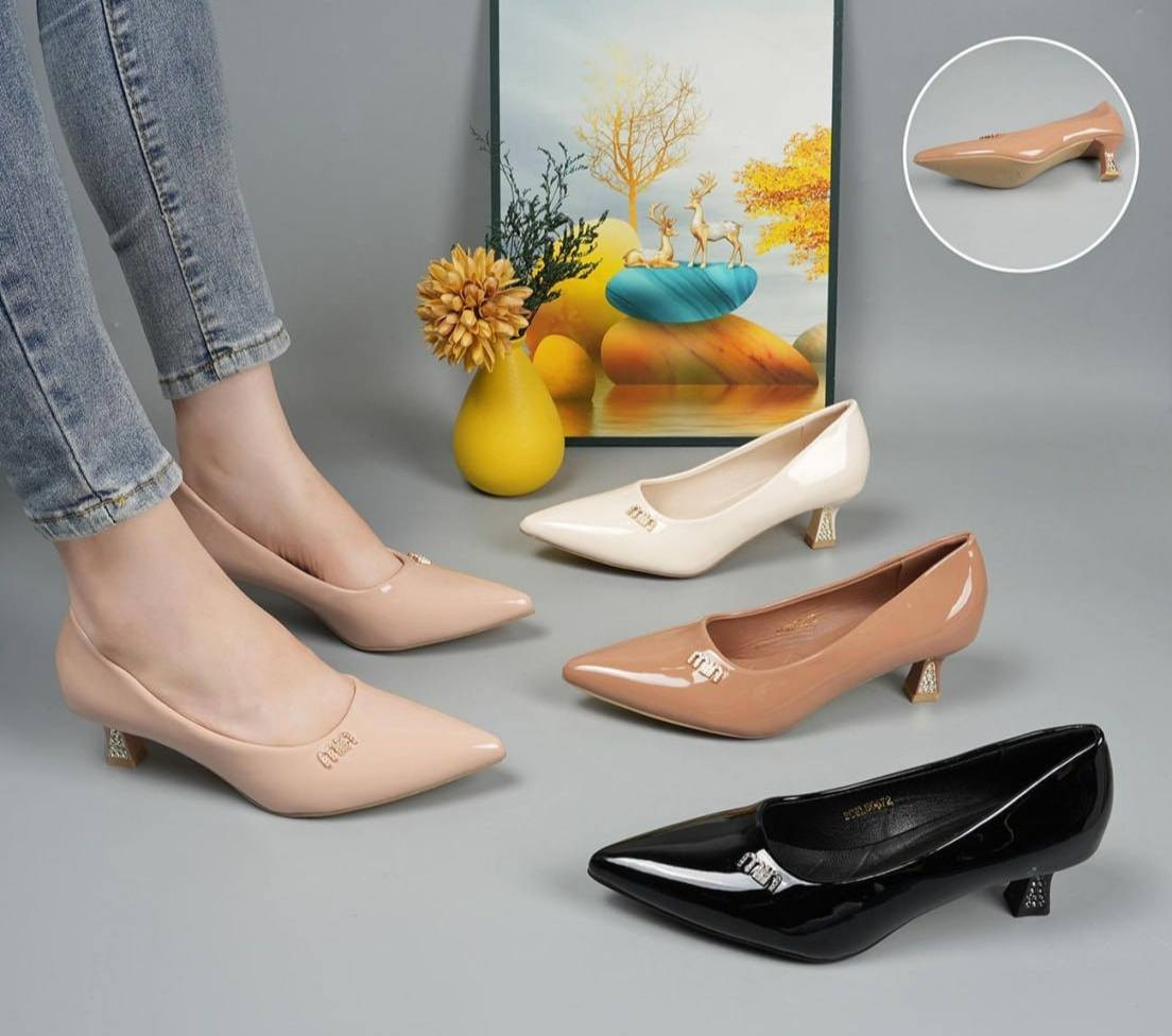 #جديدنا 🔥🥇

خلي إطلالتك غييير من عند يوني المتميز ♥️
الفرع الثاني مقابل عياده دكتور عزيز


**إذا كنت صاحب هذا الإعلان وتريد حذفه لأي سبب، رجاءا أرسل رسالة إلى الدعم الفني**