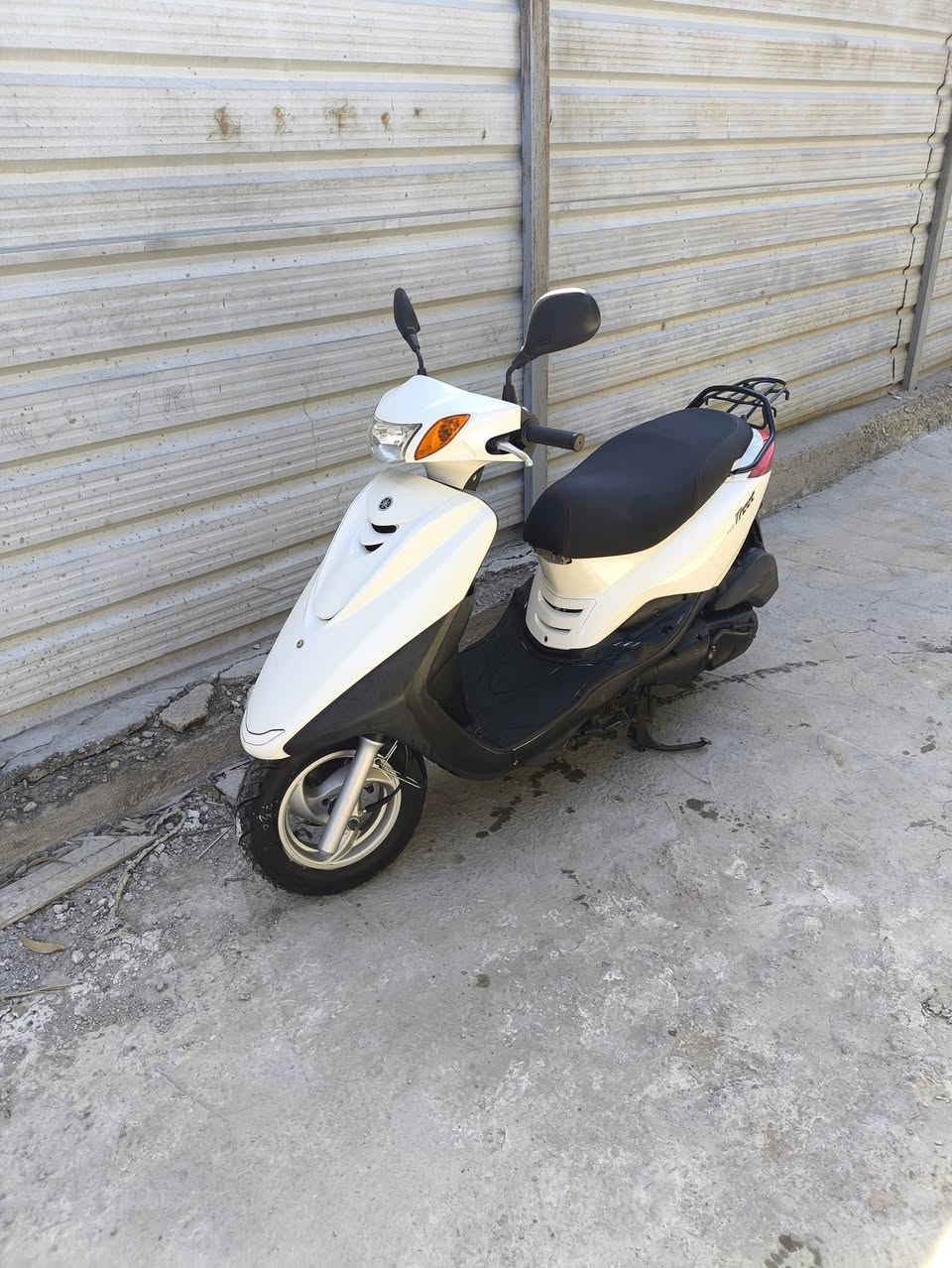 السلام عليكم دراجه رمبه صالحه سبعه ايام جديده مزاد عنوان بغداد حي البتول *********** على وضع الشركه  ملعوب بيها ممشي 22 كيلو
