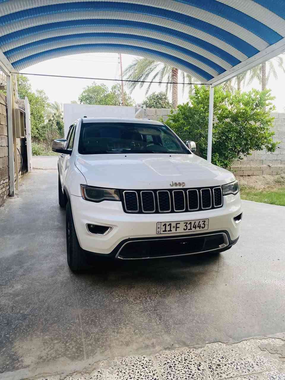 السلام عليكم جيب 17 لمتد امريكيه داخلها كريمي تو ويل بدون اي حادث مكفوله محرك 3600 نضيف بلادي6 سلندر  عل فحص فول مواصفات بنورامه شاشه جبيره خزن كشنات سياره رقم بغداد تحويل ثاني يوم السياره جاهزه السعر خاص


**إذا كنت صاحب هذا الإعلان وتريد حذفه لأي سبب، رجاءا أرسل رسالة إلى الدعم الفني**