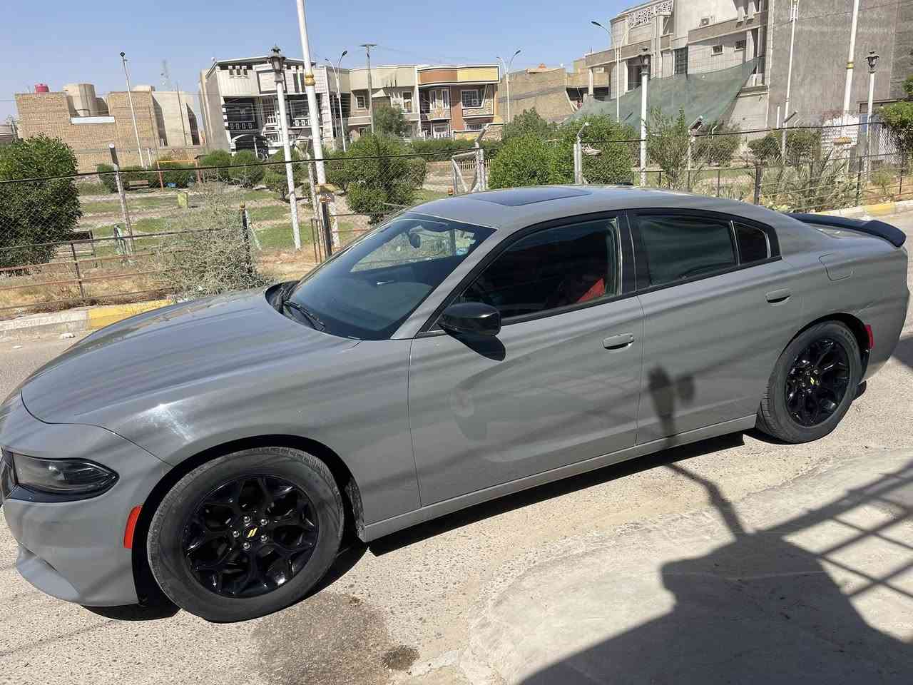 السلام عليكم
للبيع جارجر 2019 SXT وارد امريكي
1-رقم :سليمانية 
  السيارة باسمي تحويل مباشر 
2-محرك: 3600 
3-اللون: اسمنتي
4-فئةالسيارة: SXT
5-عداد المشي : 170 الف كيلو 
6-دخول ذكي
7-بصمة ابواب 
8-تشغيل عن بعد 
9-شاشة كبيرة 
10-حساسات خلفي بلادي
11-تحكمات ستيرن
12-مخارج يو اس بي امامي خلفي
13-تبريد قطعتين
14-كشن كهربائي

حادثها بارد فقط ع كد شبر بالبنيد و شبر بارد بالحاملغ الخلفي بدون اي صبغ 

السيارة جاهزة كير ومحرك وتبريد وحداديه
 الناصرية /المركز 
السعر 230
***********
