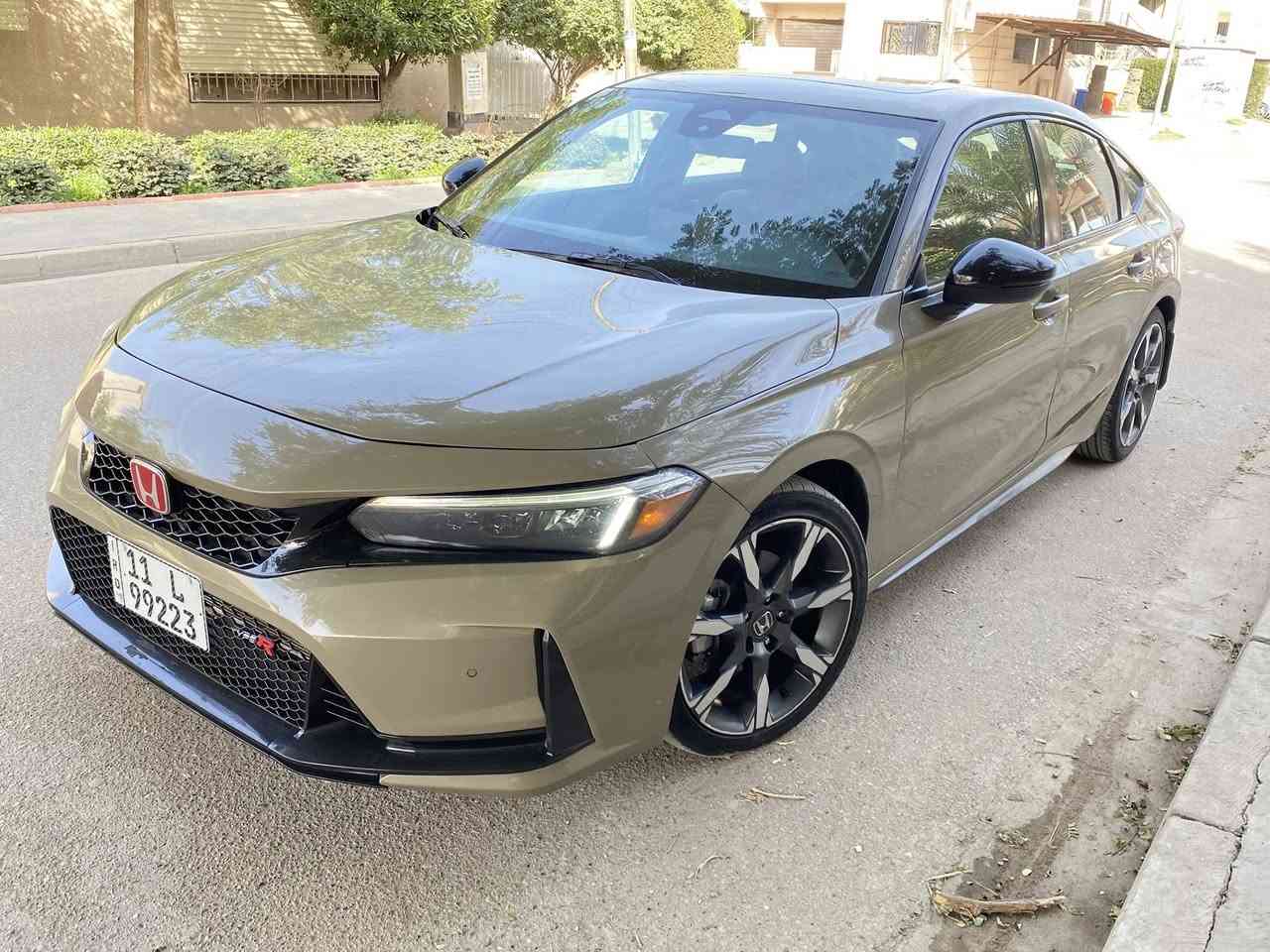 السلام عليكم
هوندا سيفك تورنك2025 هايبرد
السياره فول مواصفات
لون مميز خاكي
حساس امامي خلفي
شاحن وايرليس
رادارات كشنات جلد شاشه جبيره
فتحه بصمه محرك 2000 هايبرد
ماشيه 18 الف كيلو
مرقم بغداد باسمي
السياره بدون شاصي بدون ايرباك
جاملغ وبنيد صبغ وبداية التكم مثل ماموضح 
وبيها بارد وتكحيل
السعر157  
مكانها اليرموك
***********
