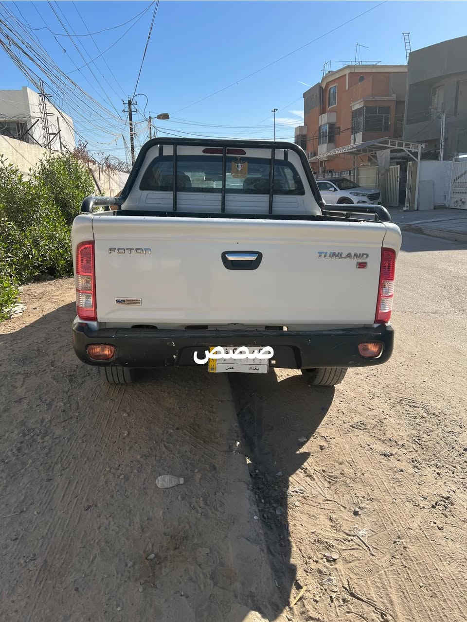 سلام عليكم بيكم  فتون  رقم بغداد موديل 15  شكل لفورويل مو ناصي  محرك وكير خير من الله تبريد ثلج  سيارة مابيهة قطرت صبغ سيارة مكفولة من كلشي ماشية 170سيارة جديدة *********** بي واتساب ‭0777 689 6184‬ مكاني بغداد غزالية
