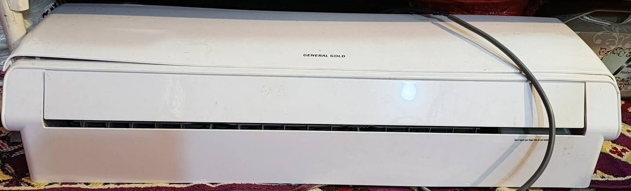 سبلت جنرال كولد 2طن نضيف كلش مثل ماموضح بلصور شغال تبريد ثلج قطعه خارجيه+داخليه نضافه فوووووول بعده بلكارتونه السعر خاص.(الشراي لأيدخل)


**إذا كنت صاحب هذا الإعلان وتريد حذفه لأي سبب، رجاءا أرسل رسالة إلى الدعم الفني**