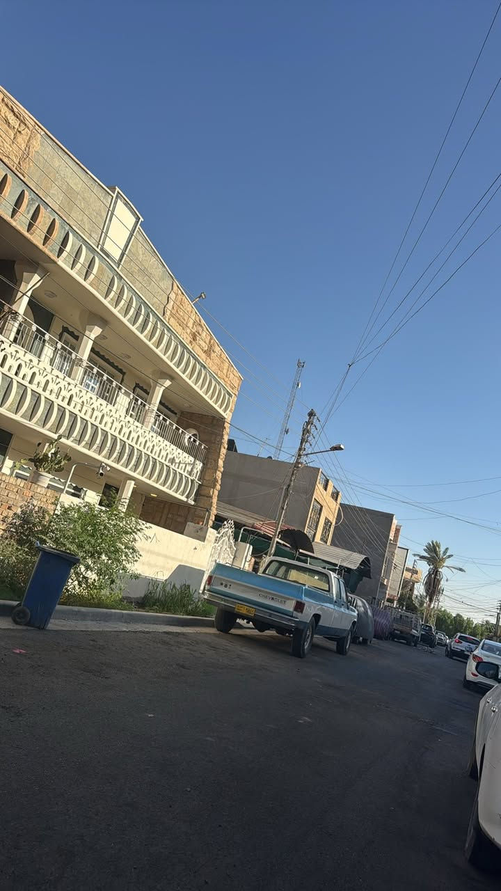 شوفر ليت موديل 80 للبيع للاستفسار الاتصال على الوتساب***********
