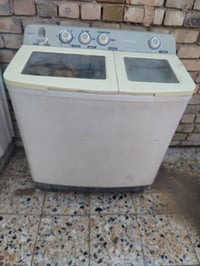 غساله للبيع نضيفه كلش غسل ونشاف وضمان سبوع السعر 50 الرقم 07783430757