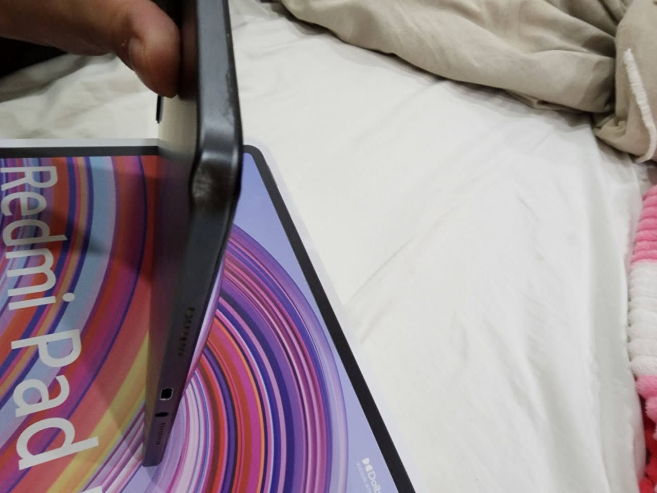 للبيع 
استعمال نضيف فقط اكو طعجه بل إطار موجوده بل صور ما مأثره عليه 
السعر 300 وبيه مجال بصيط 
***********
