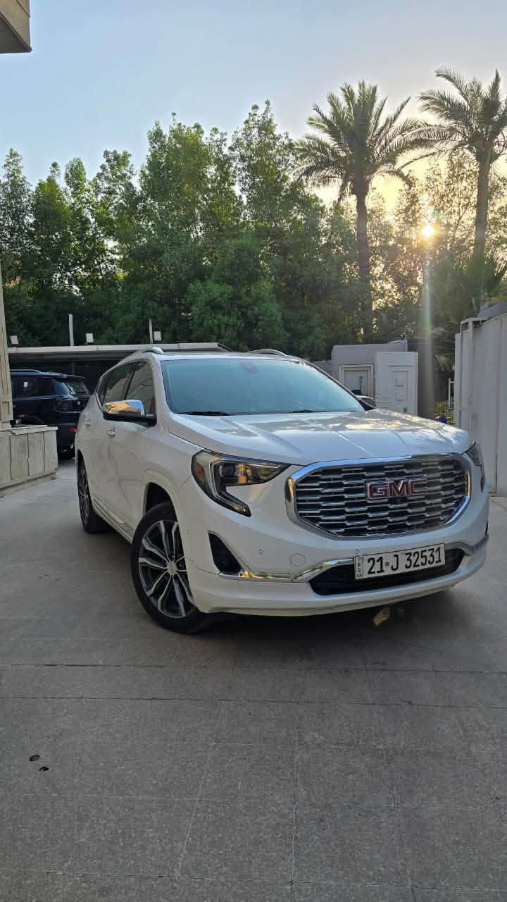 سلام عليكم 
جمسي تيران دينالي ٢٠٢٠ 

GMC Terrain Denali 2020 

محرك 2000 تيربو 
فور ويل 
كير ٩ نمر AT
سيارة فول مواصفات اوتو بارك 
كراسي تدفئة + تبريد + كهرباء + جلد + كرسي السايق ميموري 
سستم صوت boss
لايت زنون 
بنوراما 
جنطة كهرباء ويل ١٩ 
٤ كامرات محيطية 
رادار جانبي رادار امامي اوتو بريك مساعدة خروج عن المسار
 كروس سرعة تفاعلي
 وبعد هواي مواصفات معروفة دينالي
سيارة حادثها موضح بصور 
الممشى 63 ميل 
مكان سيارة المنصور او كاظمية 
سعر سيارة ١٥٩ ورقة
***********
