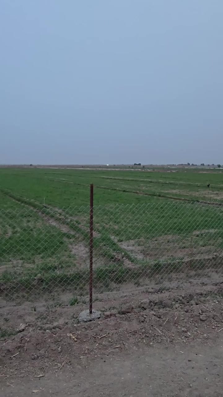 #للبيع #للبيع #بسعر #مناسب

فرصه استثماريه لا تعوض 🍁🍁🍁

تريد أرض زراعيه وبسعر مناسب  🌴🌴

 جبنالكم عرض مميز  وبسعر مناسب جدا واحلئ💐
مايكون بهذا العرض هوه المنطقة والجيران الطيبة والهدوء 🍀🍀🍀🍀🍀🍀🍀🍀

 #للبيع ١٧  دونم🌴🌴🌴
طابو سند ٢٥ 🌏🌏🌏🌏

مثبتة حددوها ومسيجة بالكامل 🏛

واجه ١٢٥ متر 🌏
نزال ٣٤٠  متر 🌏

   تتوفر كافة الخدمات فيها 🍂🍂🍂

الارض مغروسه هذا الموسم حنطه 🍂🍂🍂

  كهرباء وماء اساله وماء سقي 🍀🌴🌴🌴🌴

  طريق مستقل مؤدي الى الارض🏕🏕🏕🏕

باقي التفاصيل موضحه في مقطع فيديو والصور  مع مرتسم الارض 📷 

الموقع بابل قضاء المحاويل طريق علي ابن الحسين منطقة العواره قرب الساده العرد 🌹🌹🌹

🌿🌿🌿🌿🌿🌿🌿🌿🌿🌿🌿🌿🌿
للإستفسار اكثر او معرفة السعر يرجى مراسلتنا او  الاتصال على الارقام التاليه او زياره مكتب عقارات اراضي المحاويل الكائن في قضاء المحاويل حي ١٧ قرب مقهى الصياد القديم 
*********** / *********** حسين أبو شمس
