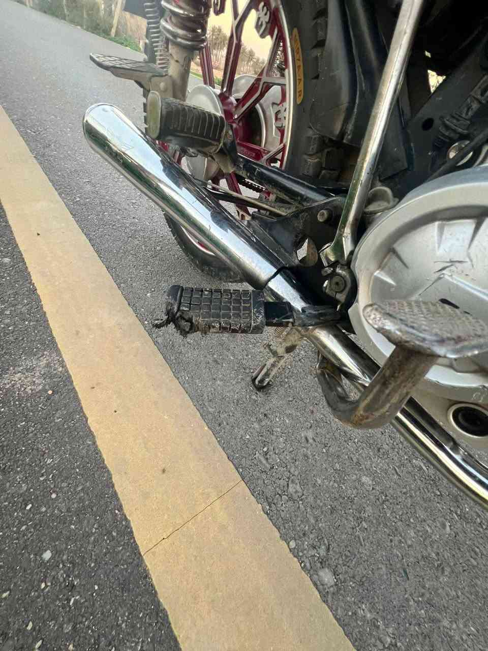 سونلنك موديل 2024 اوراق سكنر الدراجة مثل شوفة عينكم نضيفة السعر 650 وبيهة مجال
***********
