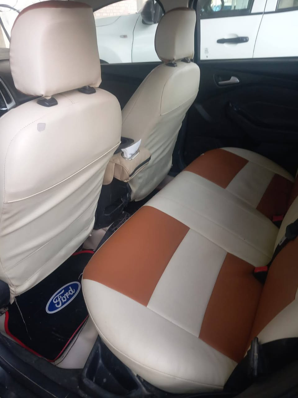 من رخصت الادمن
فورد فوكس موديل 18 للبيع 

سيارة كير مكينة كفالة 

رقم ديالى انكليزي 

شرط تحول ثاني يوم 

السعر 80 وبية مجال 

اذا اكو مراوس عادي 

الاتصال 

***********
