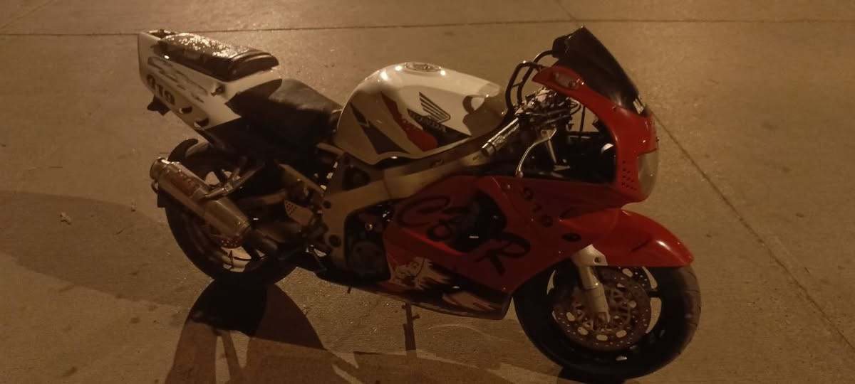 سلام عليكم 919للبيع دراجه كير محرك مكفوله 
كهربائيات شغاله بيه شغلات خفيفه 

مكاني عامريه الفلوجه 
رقمي ***********

رجائن لي يشتري لا يطب خاص يجي واتساب او تصال خط 
شكرا للجميع

