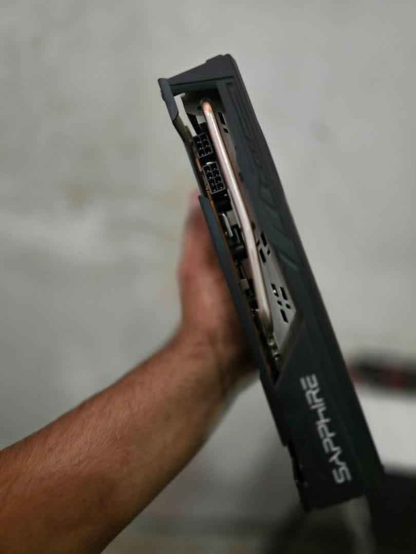 السلام عليكم كرت شاشة rx 5700xt sapphire pulse الكرت اخو الجديد نظافه مليار ممصلح ابد ولا مفتوح استعماله حوالي الشهرين استعمال خفيف كلش بسبب عدم التفرغ انطيك بي ضمان شكد متريد وحرارته كلش طبيعيه بالضغط المكان بغداد اليرموك سعر 250 قفل بدون عمله *********** بغداد, العراق
